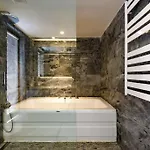 Hotel White House 4*